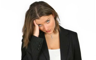10 razones por las que te duele la cabeza y cómo evitarlo